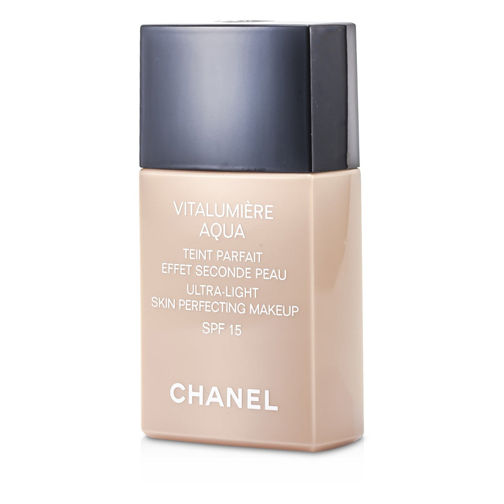 Chanel Vitalumiere Aqua Ultra Light Skin Perfecting M/U SPF15 - # 20 Beige  30ml/1oz