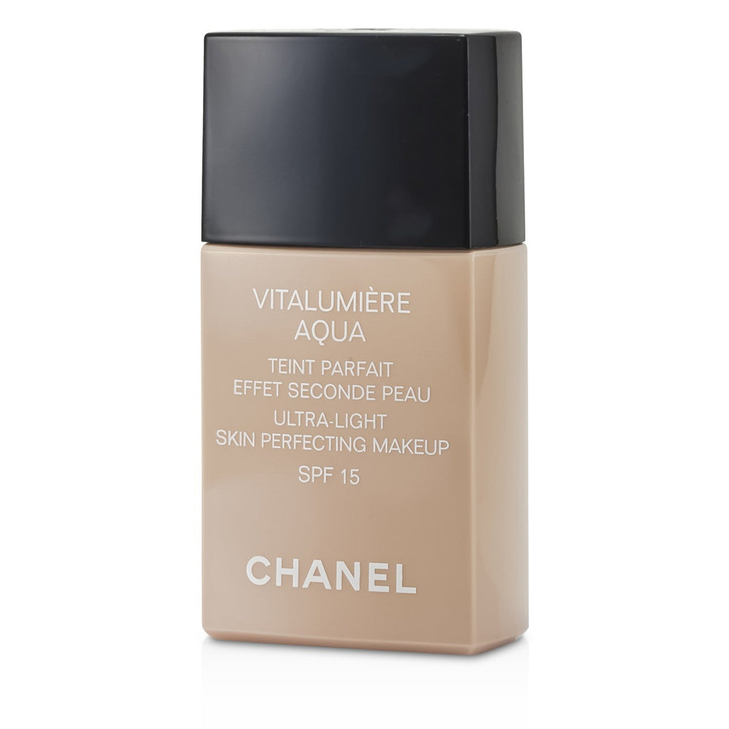 Chanel Vitalumiere Aqua Ultra Light Skin Perfecting M/U SPF15 - # 20 Beige  30ml/1oz