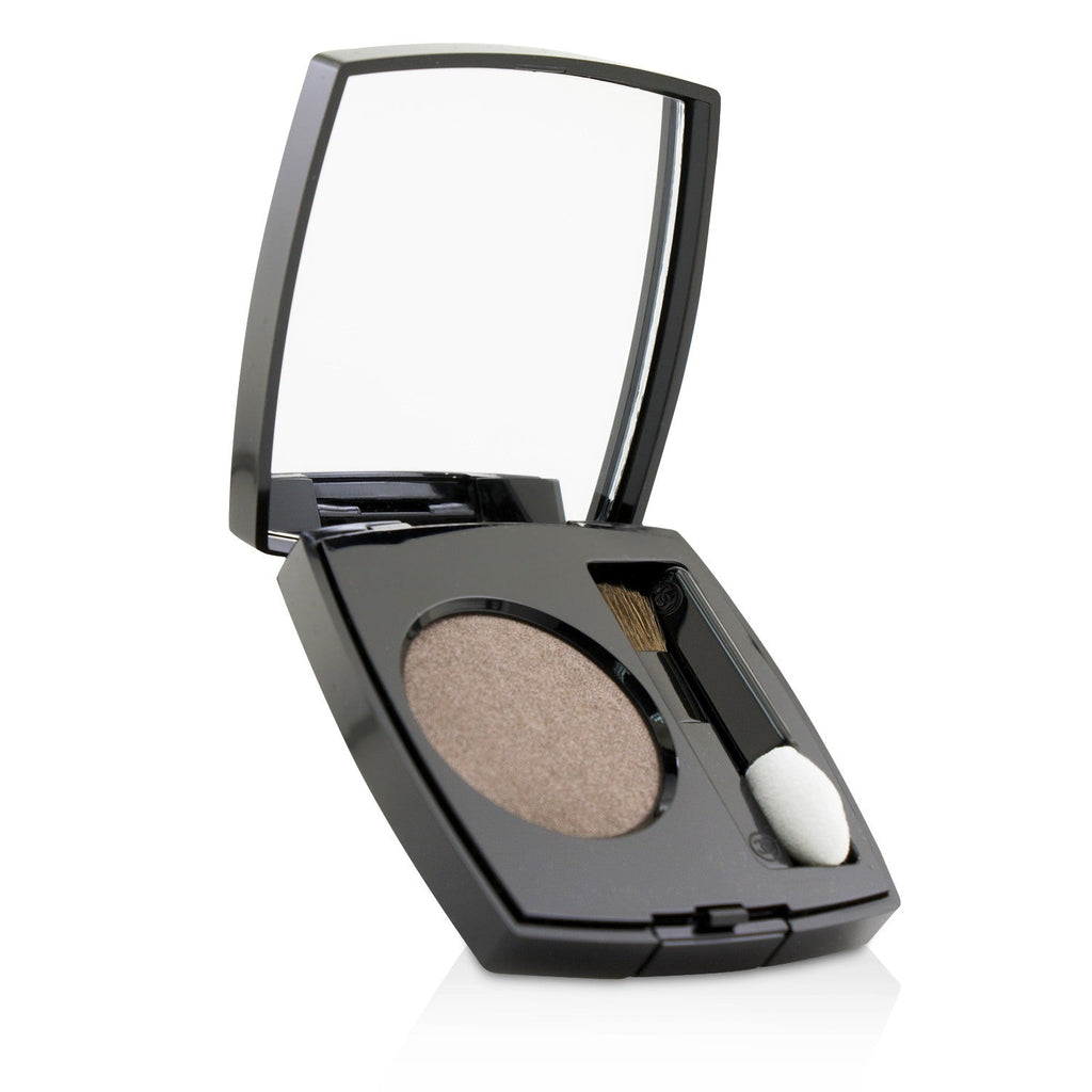 Chanel Ombre Premiere Longwear Powder Eyeshadow - # 18 Verde (Satin)  2.2g/0.08oz