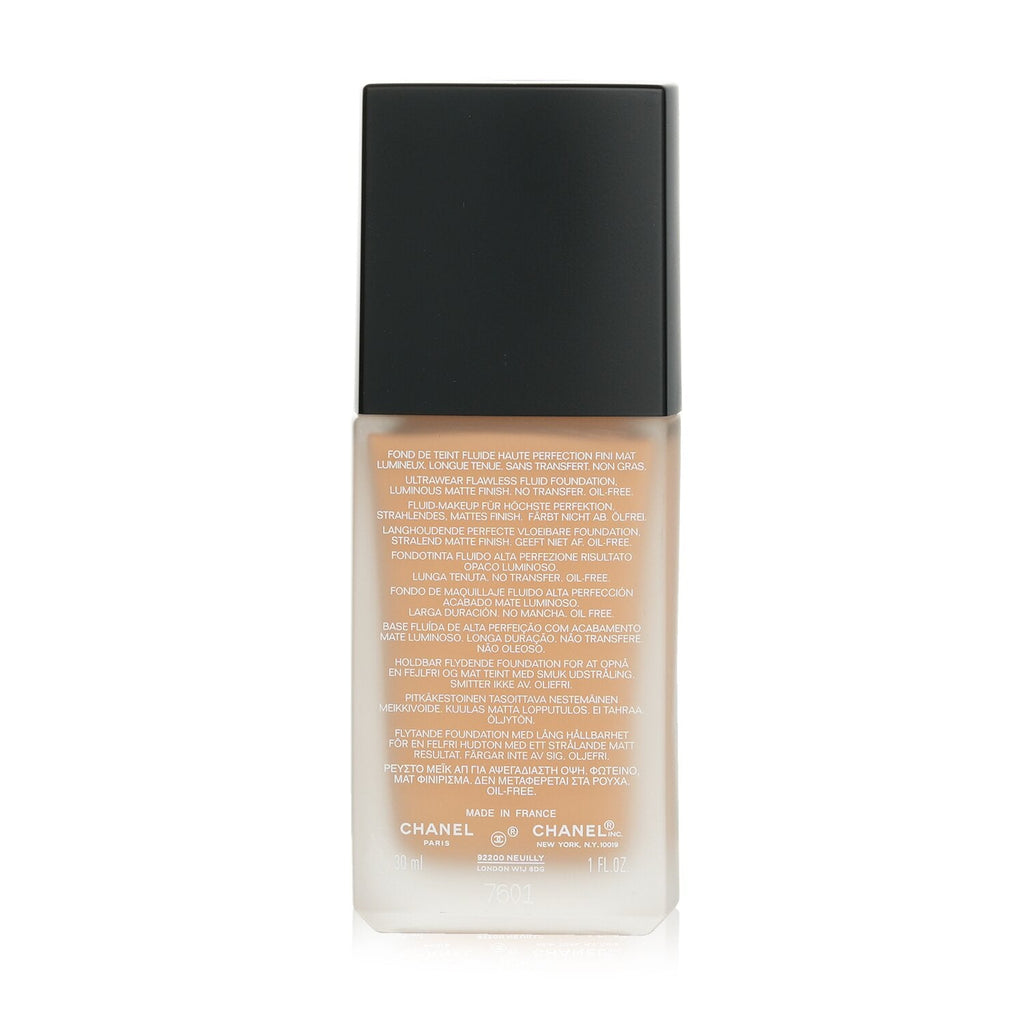 Chanel Ultra Le Teint Ultrawear All Day Comfort Flawless Finish Foundation - # B50  30ml/1oz