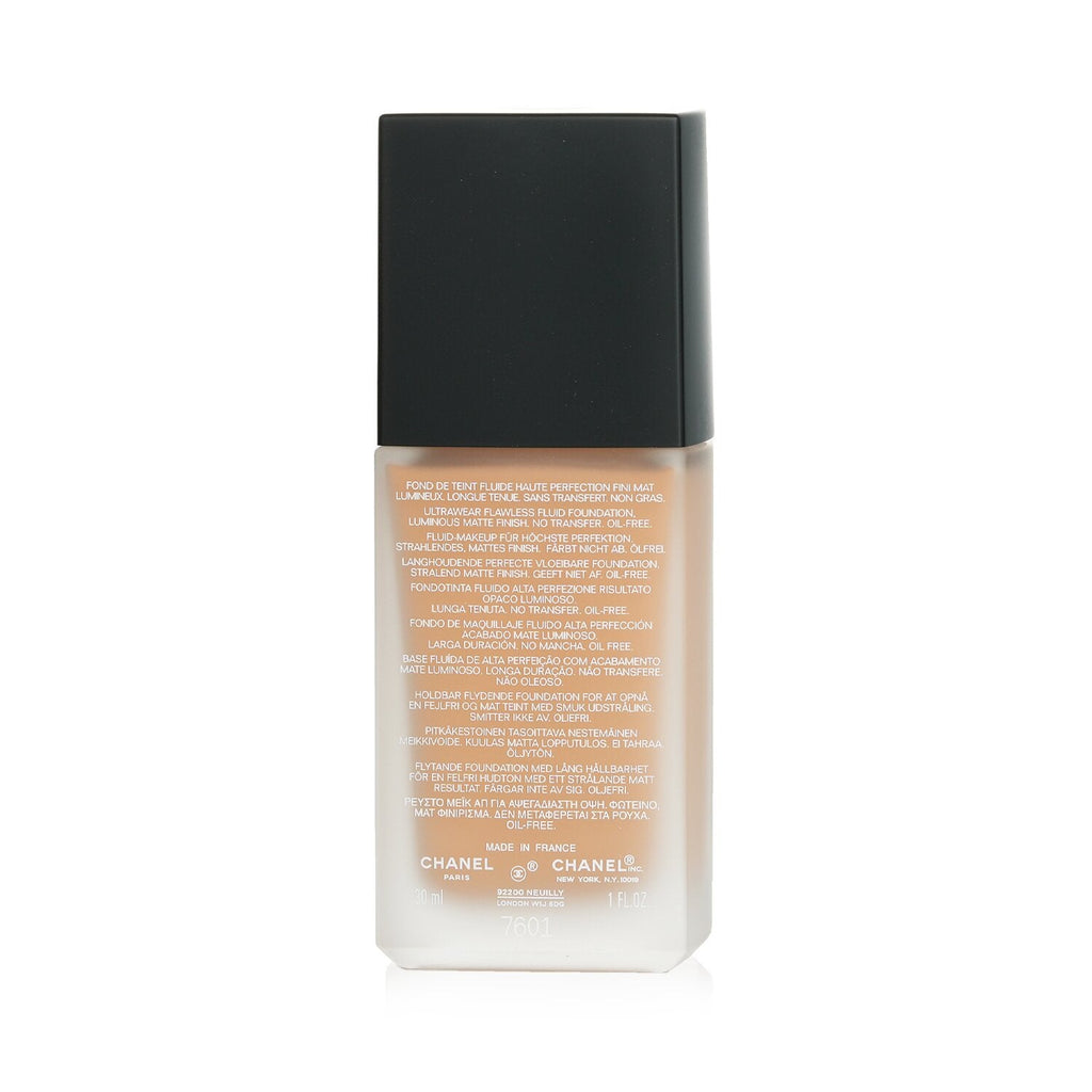 Chanel Ultra Le Teint Ultrawear All Day Comfort Flawless Finish Foundation - # BR42  30ml/1oz