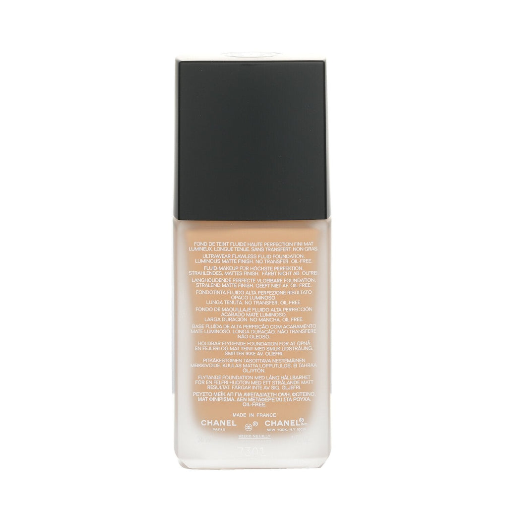Chanel Ultra Le Teint Ultrawear All Day Comfort Flawless Finish Foundation - # B50  30ml/1oz