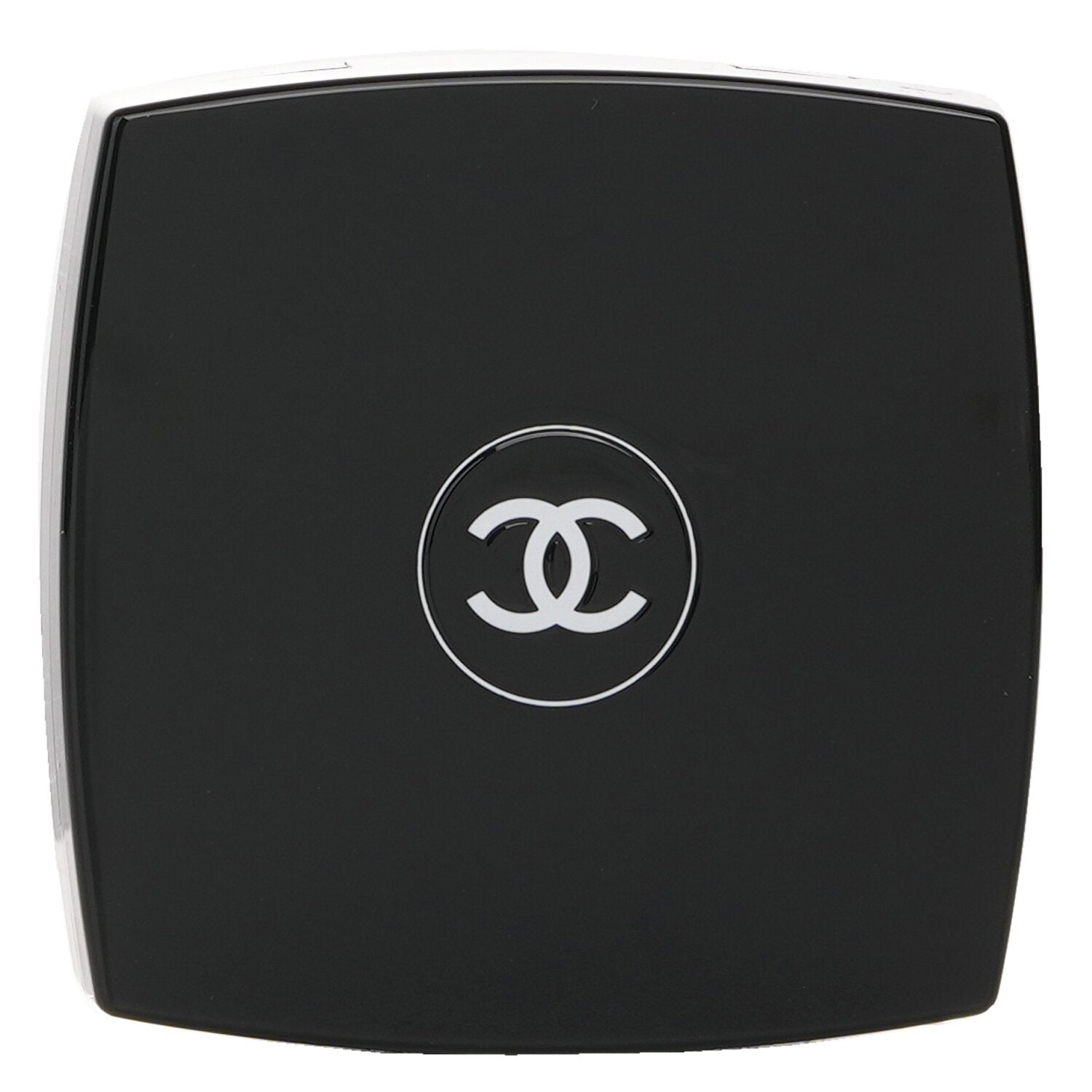 Chanel Ombre Essentielle Multi Use Longwearing Eyeshadow - # 220 Blanc Perle  2.2g