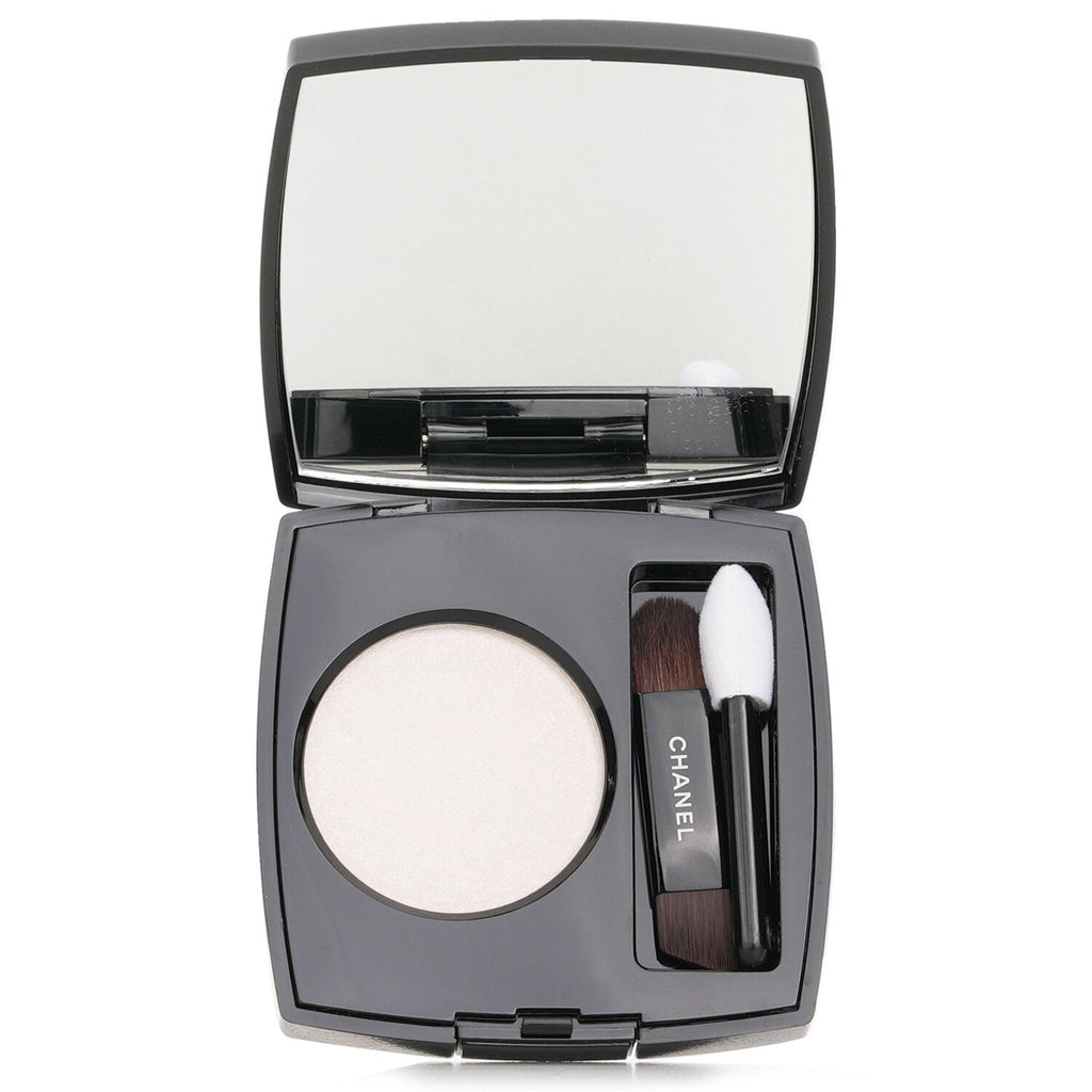Chanel Ombre Essentielle Multi Use Longwearing Eyeshadow - # 246 Bois Noir  2.2g