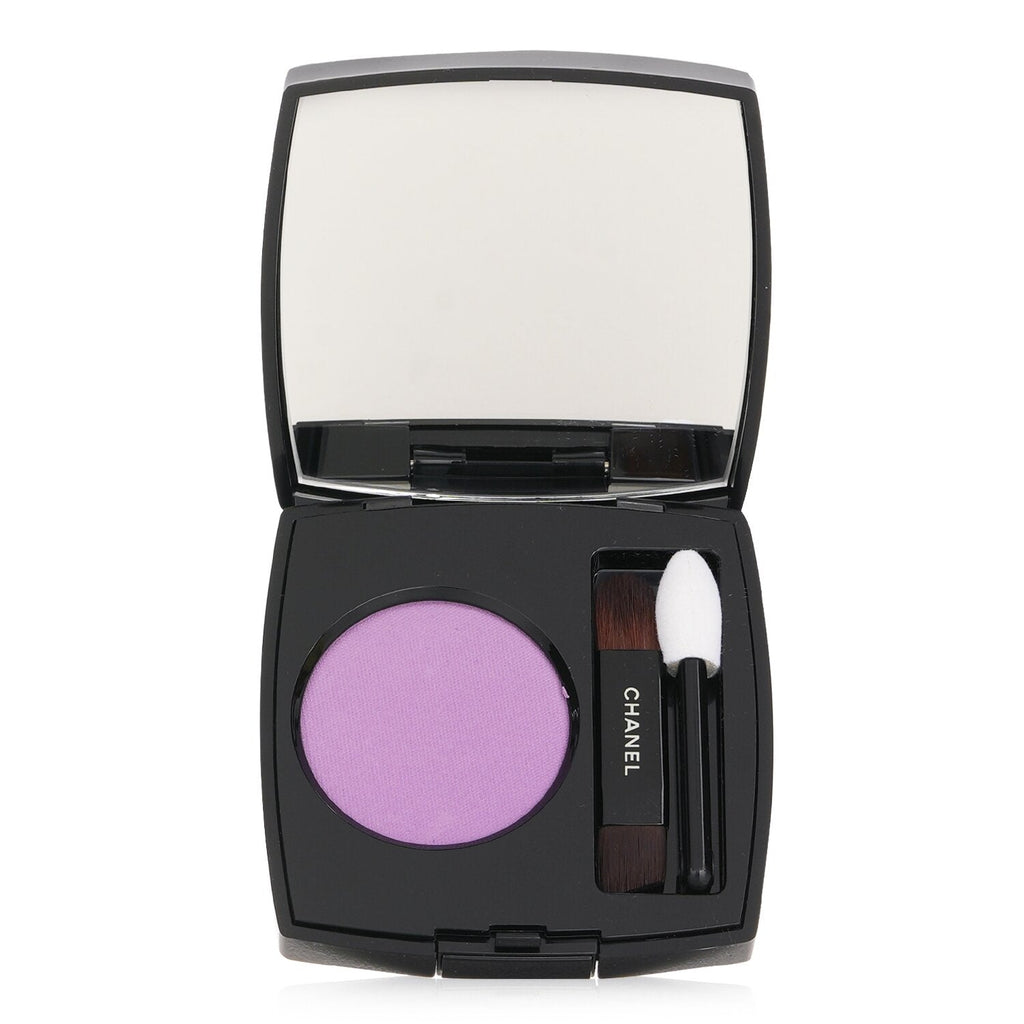 Chanel Ombre Essentielle Multi-Use Longwearing Eyeshadow - # 230 Gris Paris  2.2g