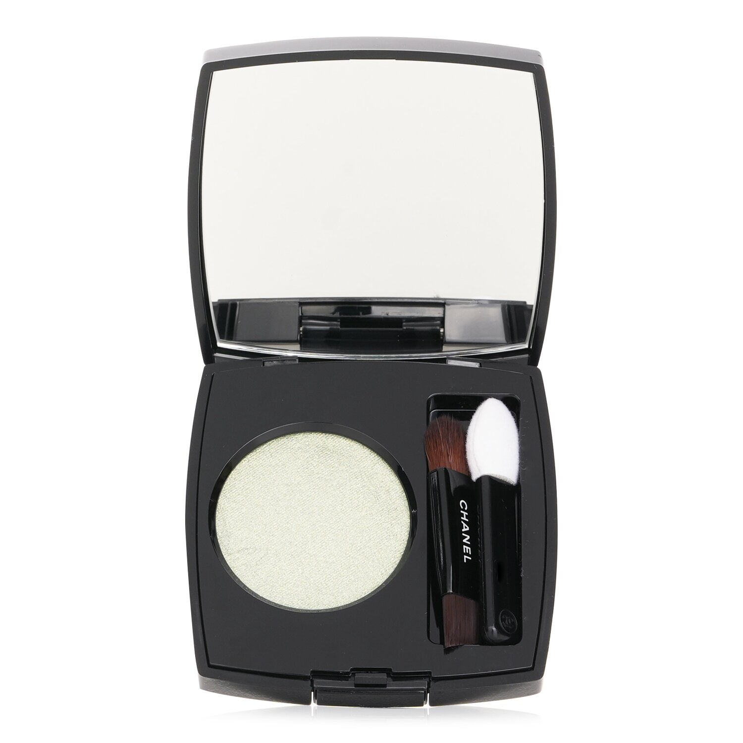 Chanel Ombre Essentielle Multi-Use Longwearing Eyeshadow - # 230 Gris Paris  2.2g