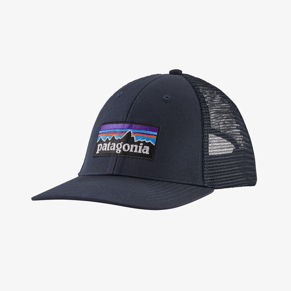 PATAGONIA P-6 LOGO LOPRO TRUCKER HAT Cappellino con visiera cod. 38283