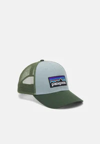 PATAGONIA P-6 LOGO LOPRO TRUCKER HAT Cappellino con visiera cod. 38283